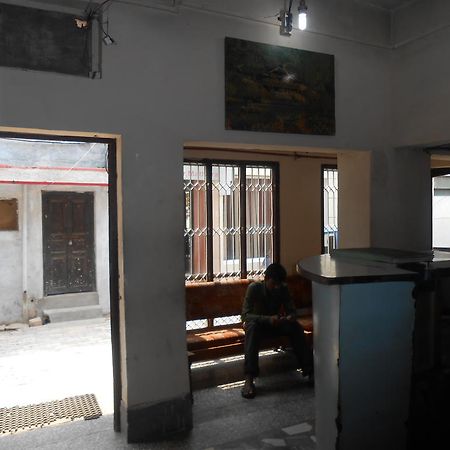 Gaurav Guest House Mathura Exterior foto
