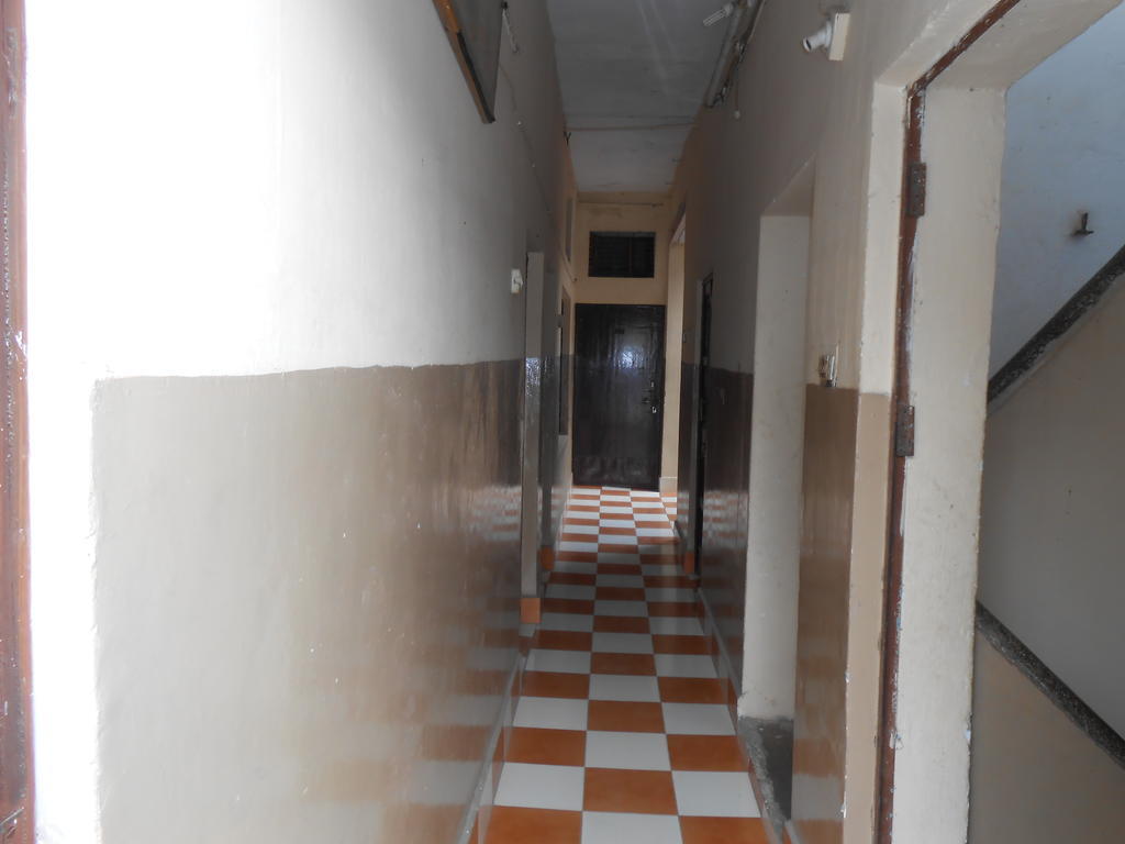 Gaurav Guest House Mathura Exterior foto